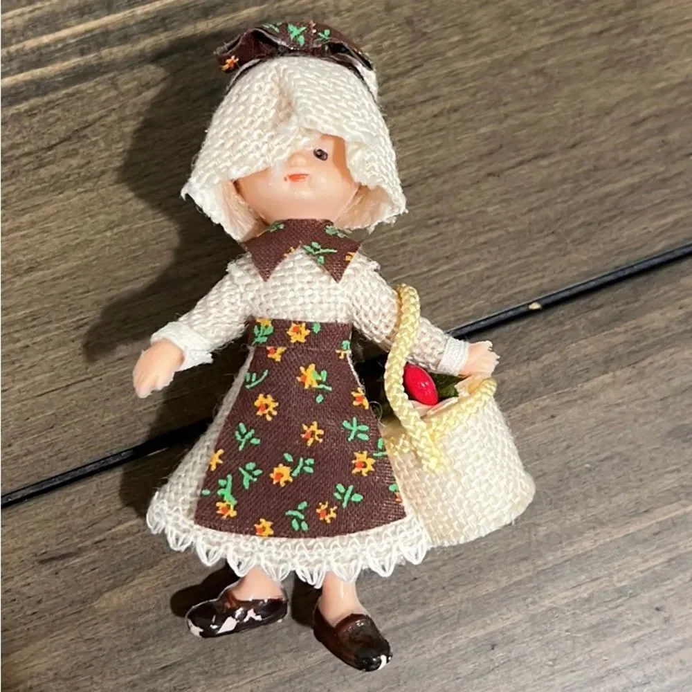 Lot of 6 vintage girl Christmas ornaments